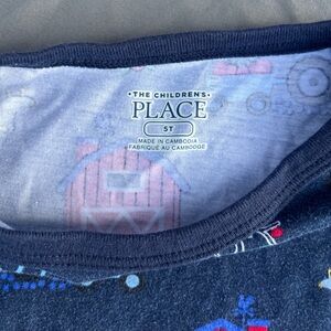 The Children’s Place Farming designs size 5T